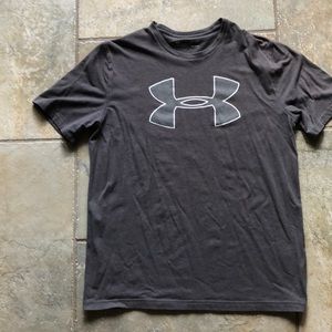 Under Armour Heatgear shirt